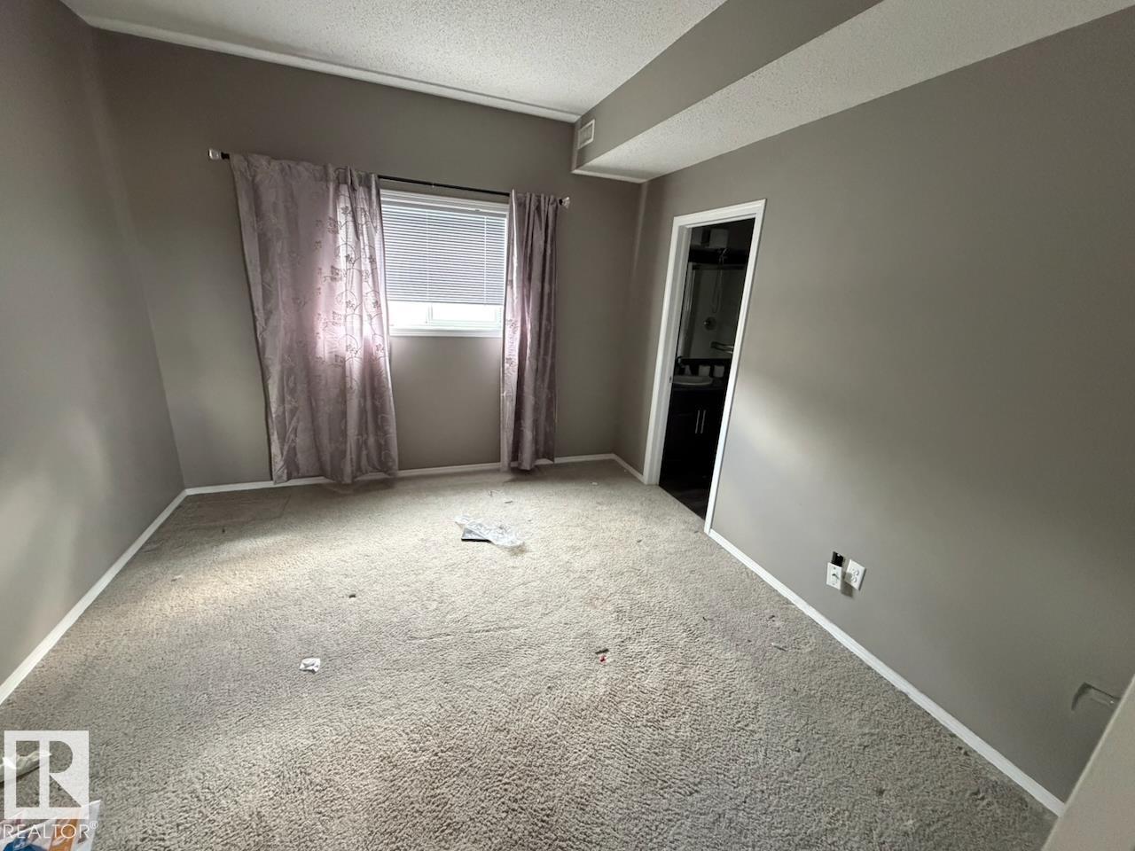 #21 6520 2 AV SW - Image 10