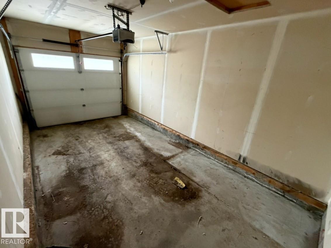 #21 6520 2 AV SW - Image 13