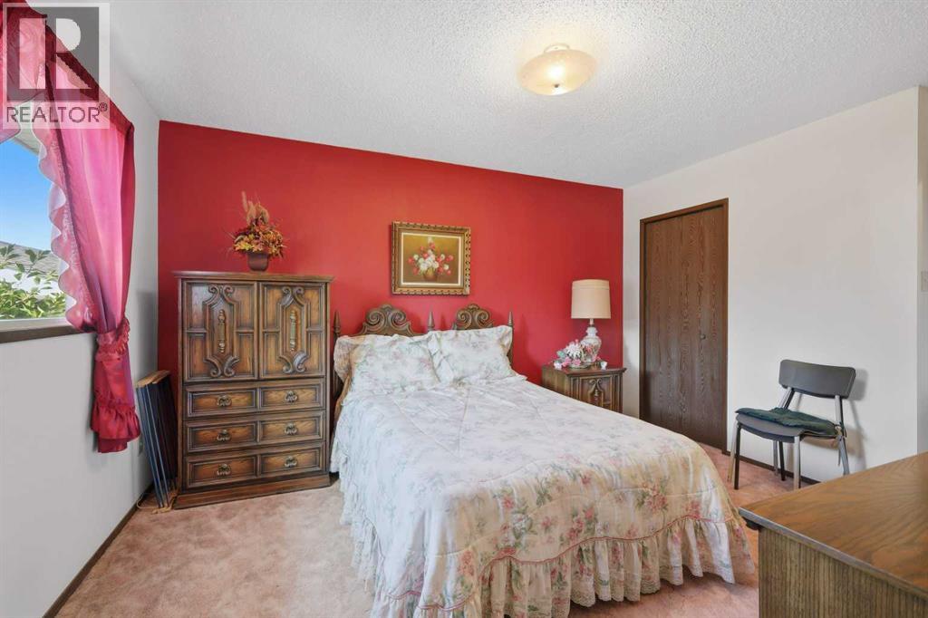 5915 58 Avenue - Image 13
