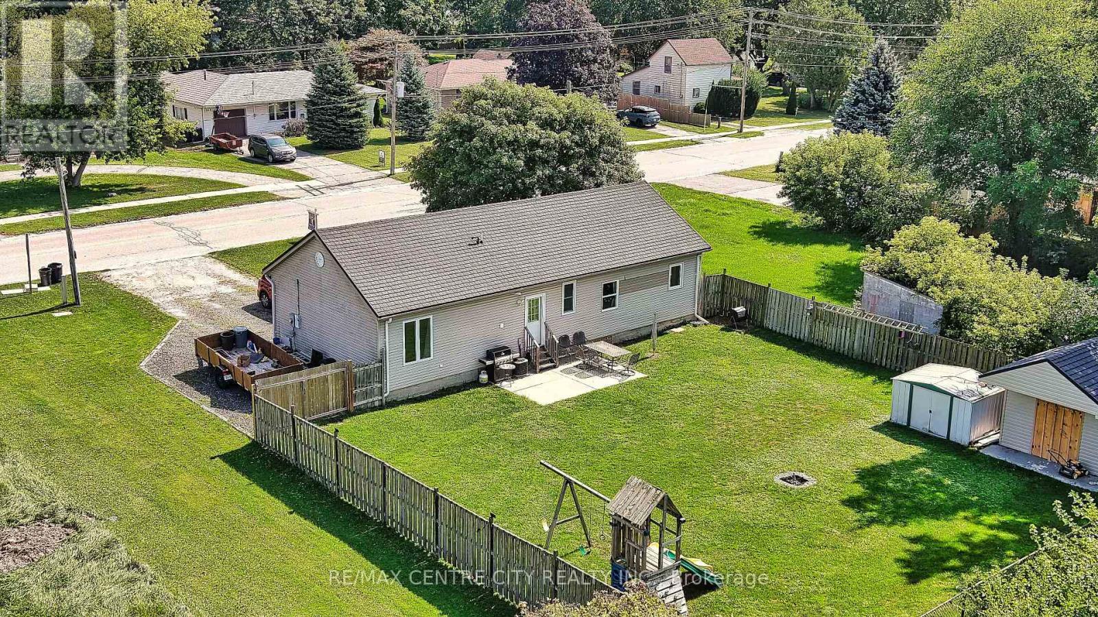 244 CURRIE ROAD - 35