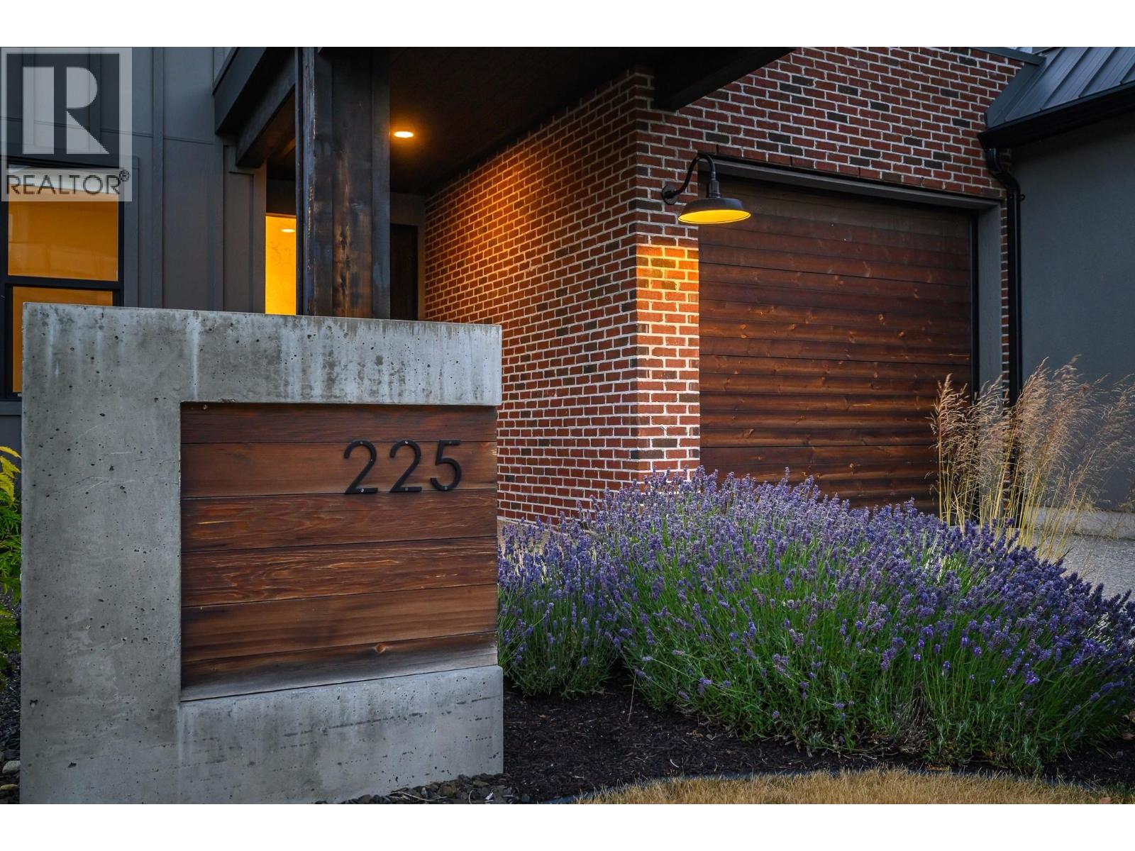 225 Dominion Way, Vernon