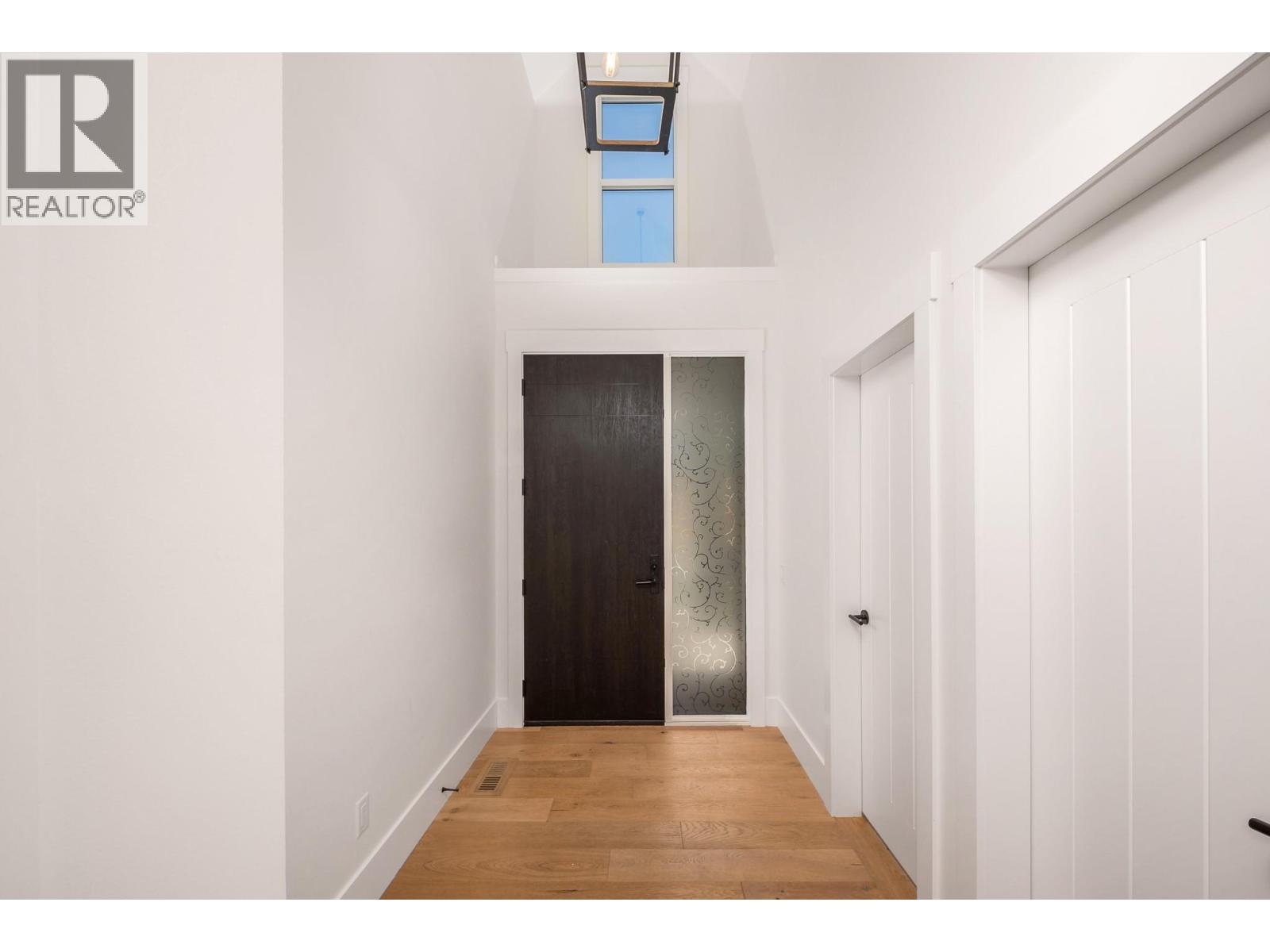 225 Dominion Way, Vernon