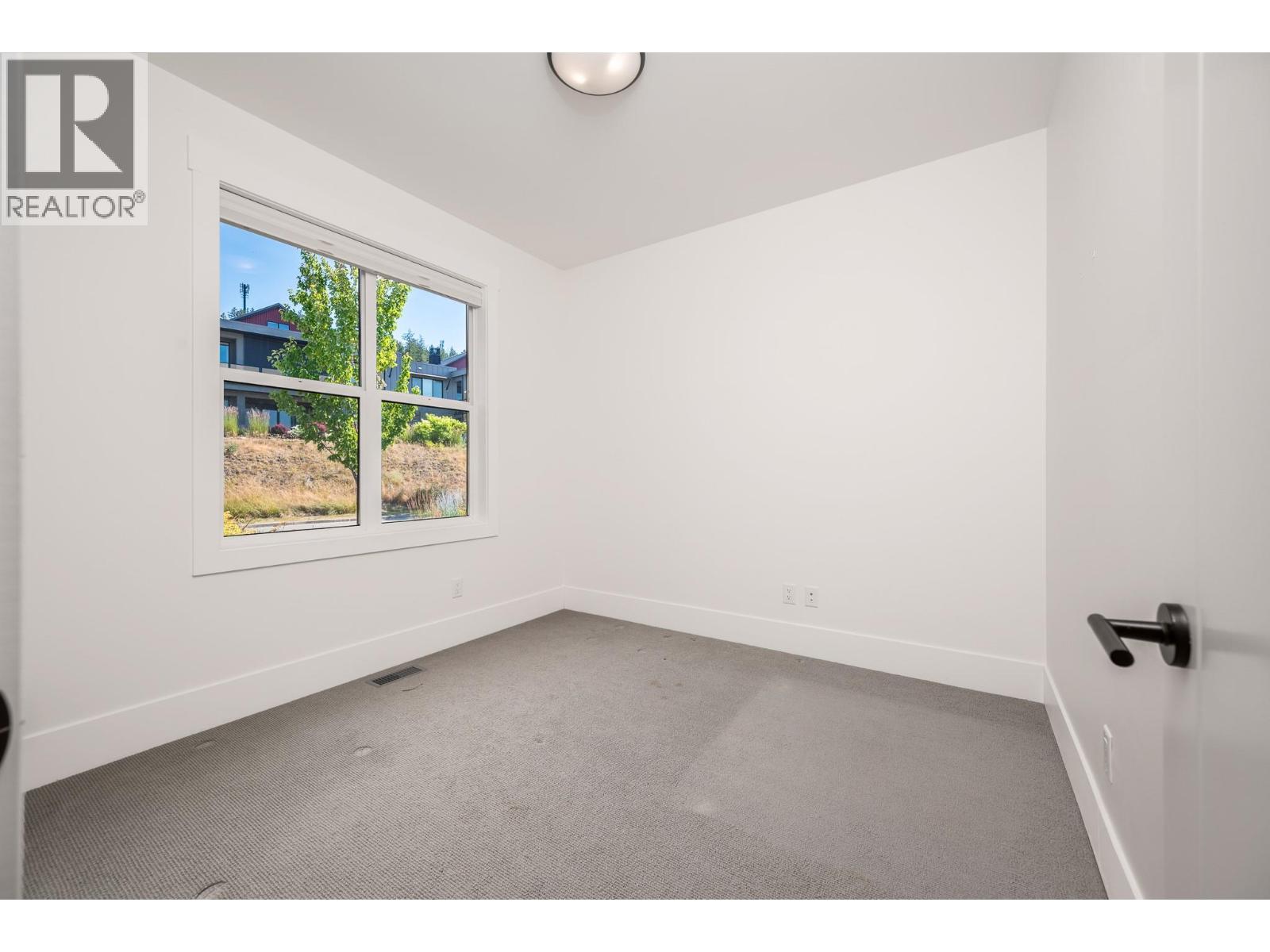225 Dominion Way, Vernon