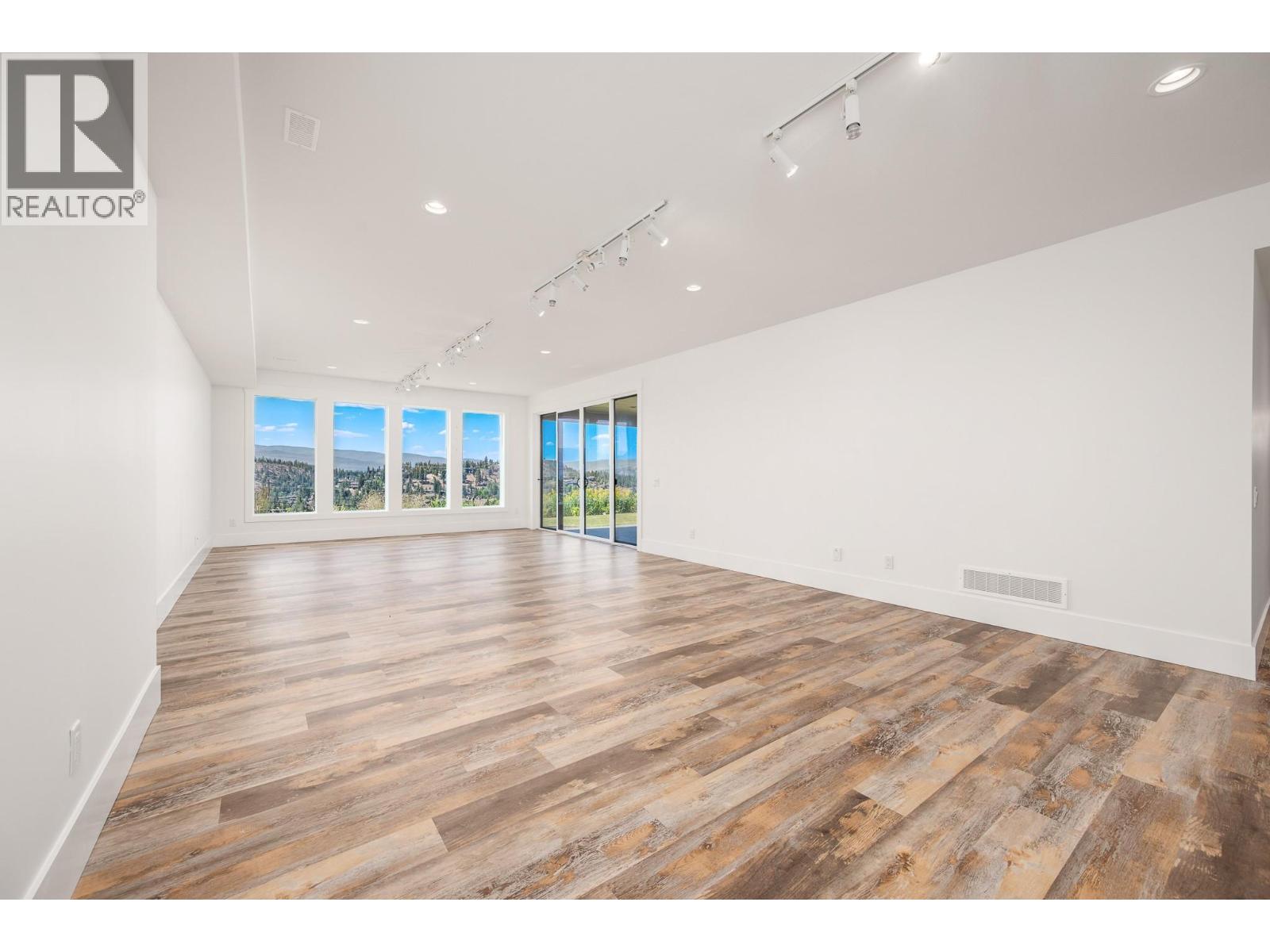 225 Dominion Way, Vernon