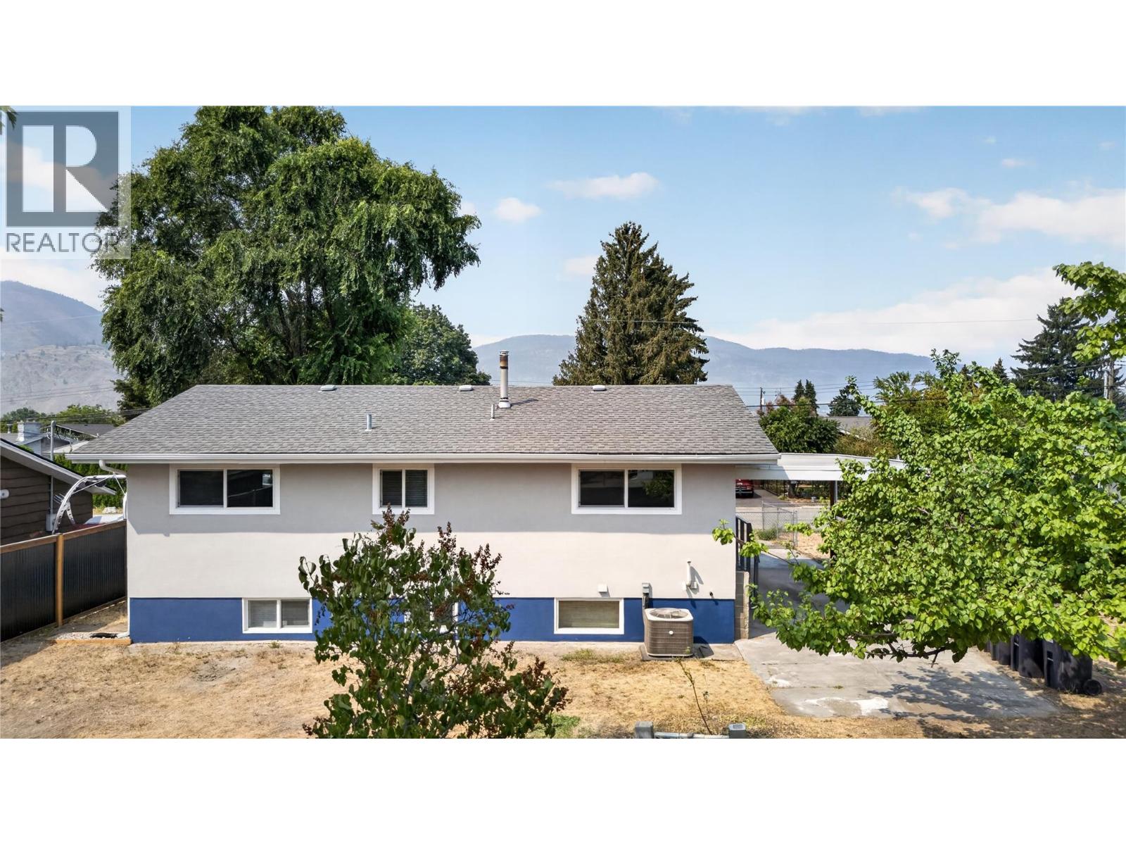 2470 McKenzie Street, Penticton