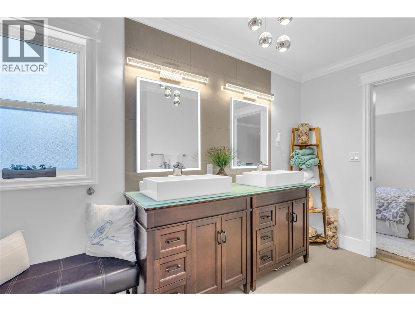 4325 Takla Road, Kelowna