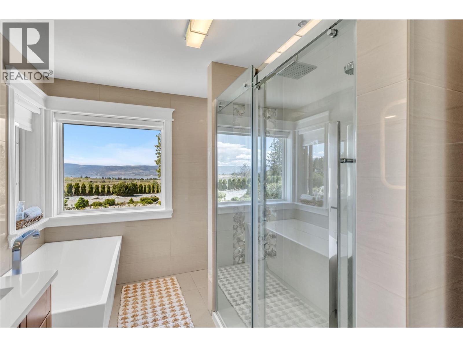 4325 Takla Road, Kelowna