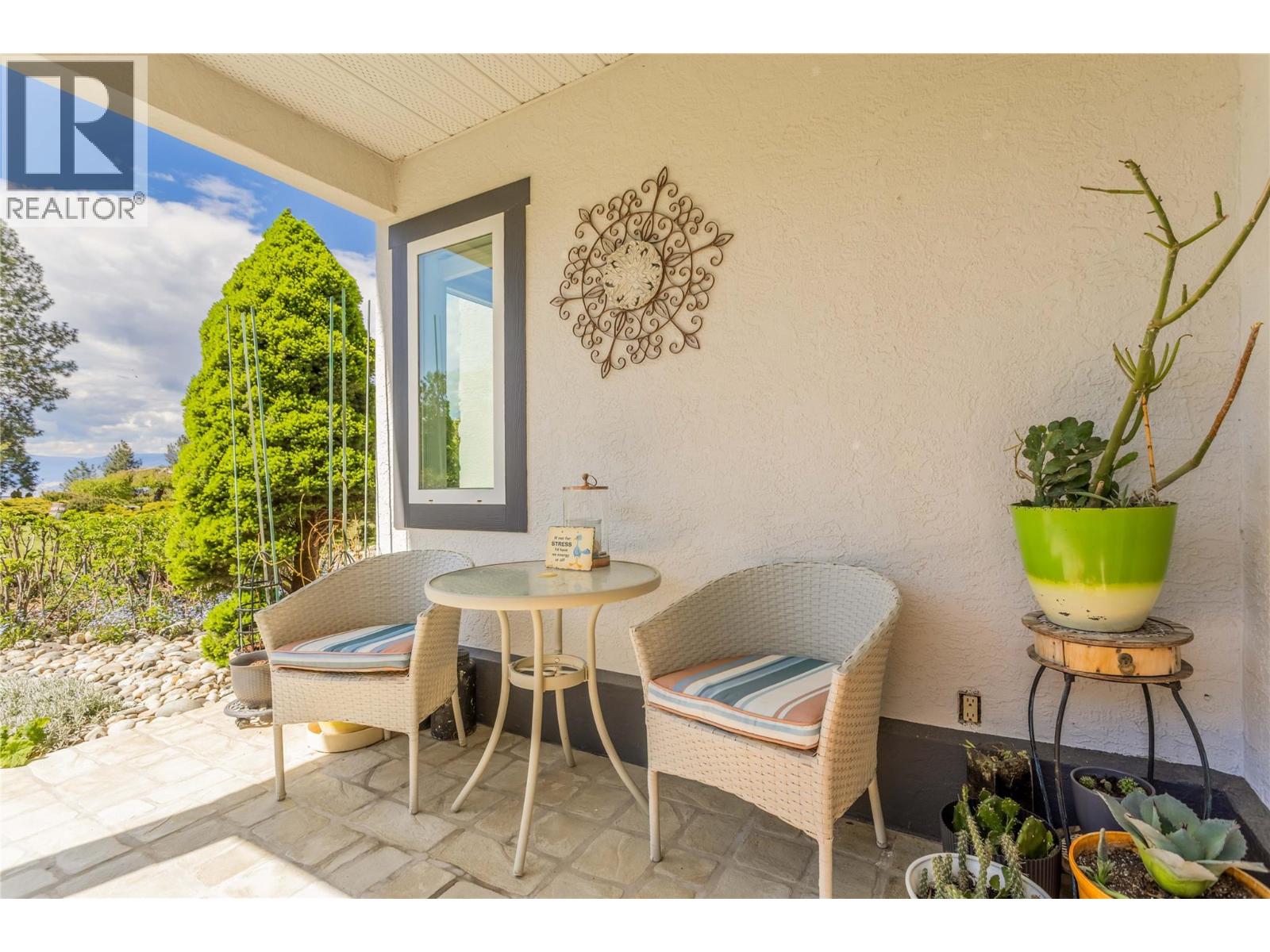 4325 Takla Road, Kelowna