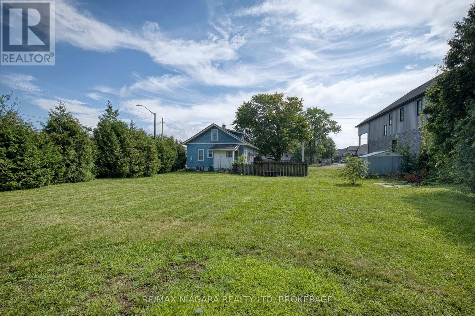 5469 PRINCE EDWARD AVENUE - 13