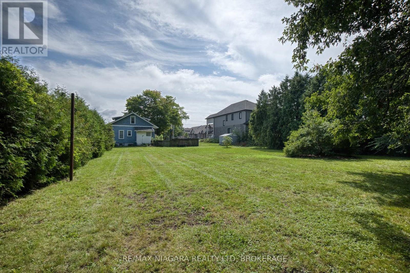 5469 PRINCE EDWARD AVENUE - Image 15