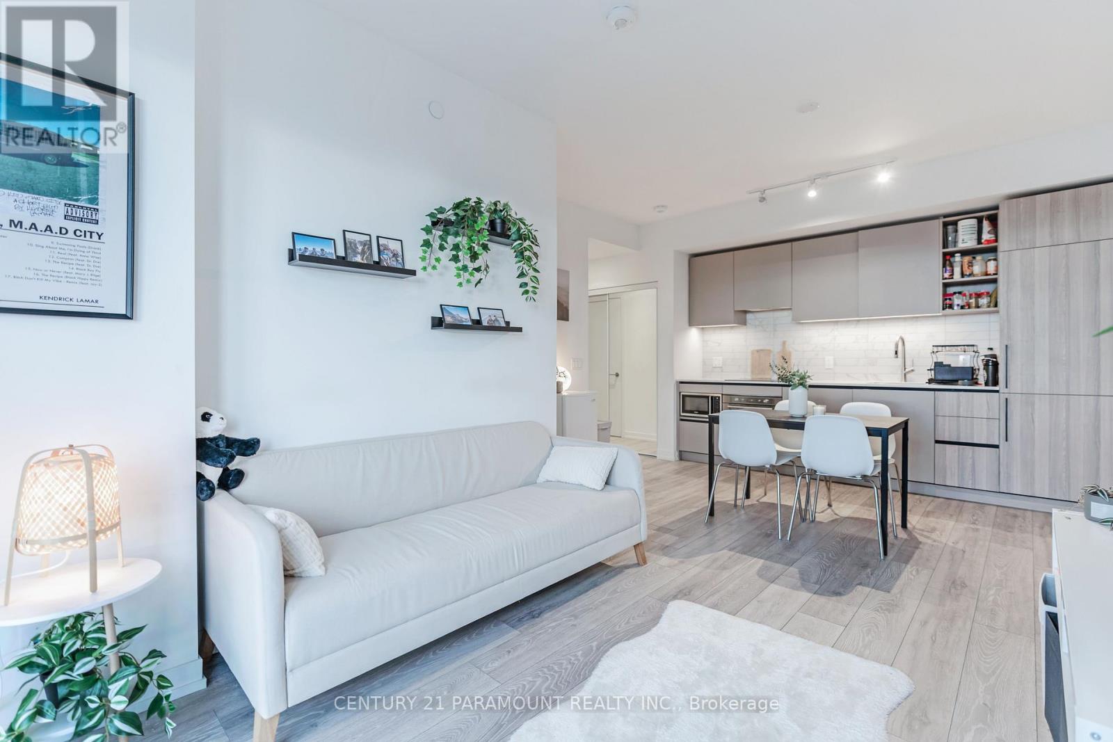 #3902 55 MERCER STREET - 18