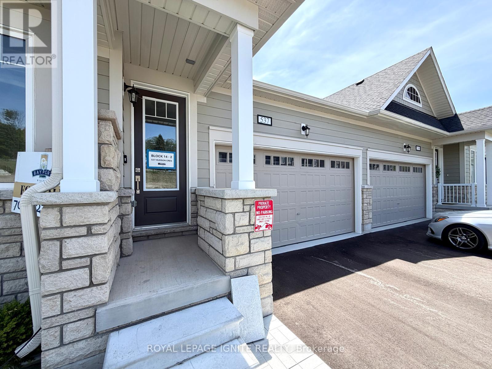 537 HUDSON CRESCENT - 2