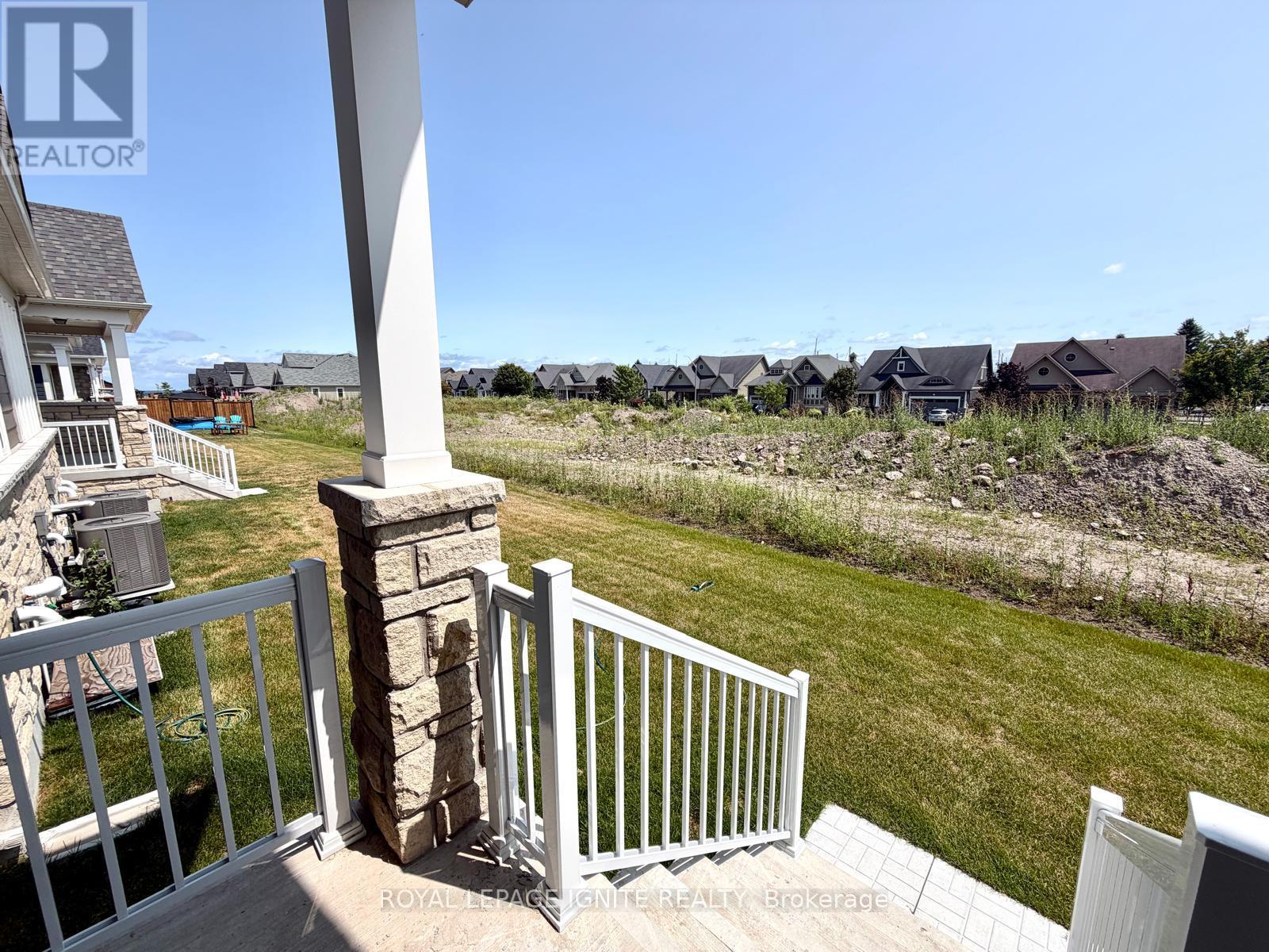 551 HUDSON STREET - 33