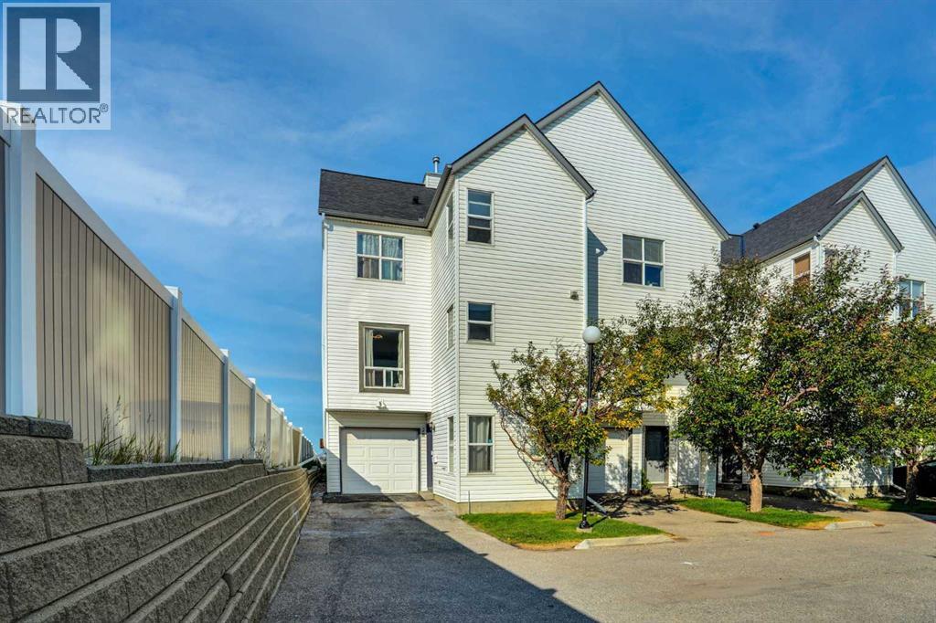 #28 200 Hidden Hills Terrace NW - 24