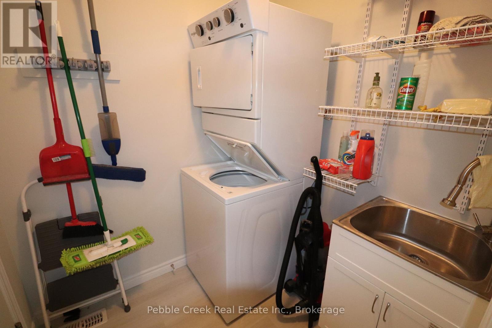 96 LAKE BREEZE DRIVE - 35