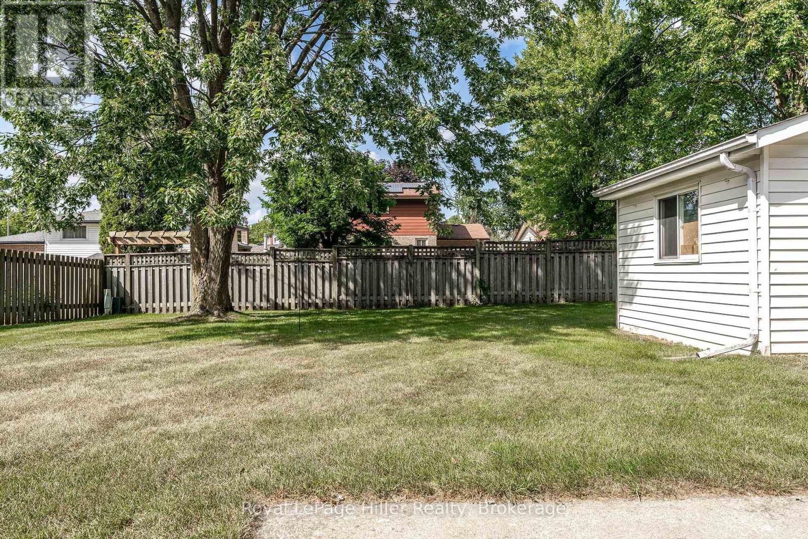 278 ELGIN CRESCENT - Image 44