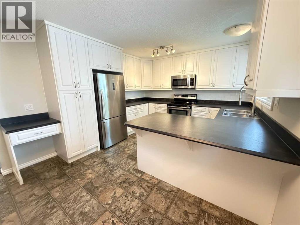 298 Mountain Street - Image 8