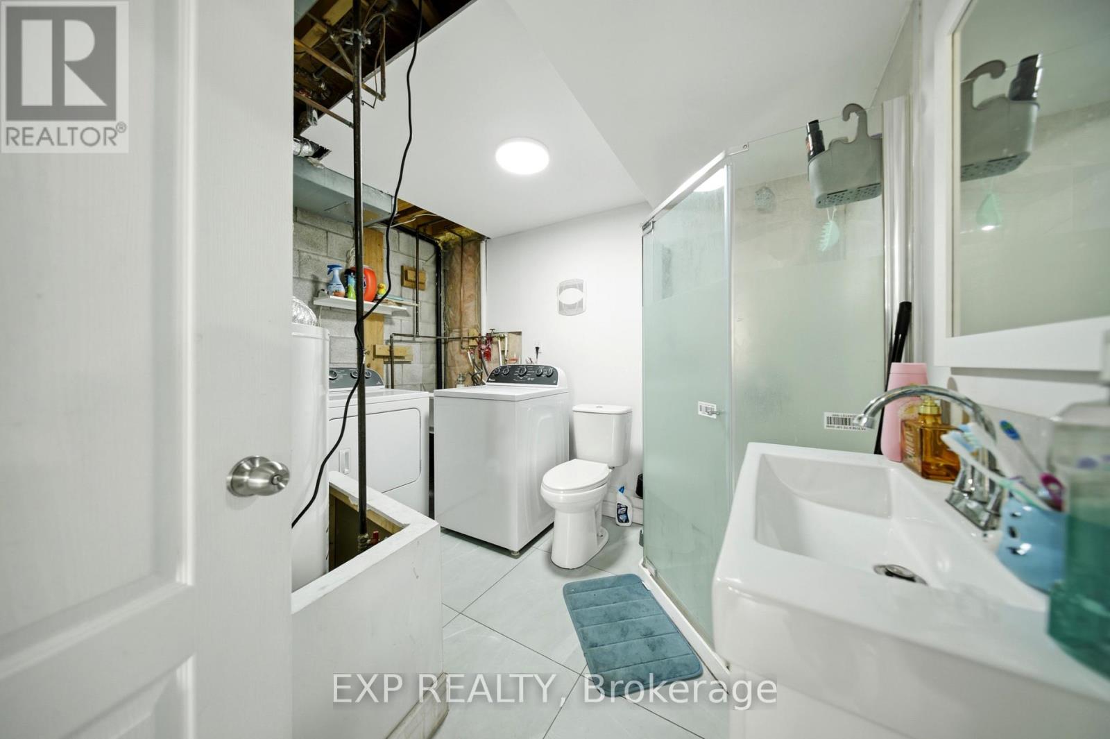 #19 1575 SOUTH PARADE COURT - Image 45