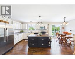 Dining nook - 620 Pleasantview Street, Lutes Mountain, NB E1G2S8 Photo 10