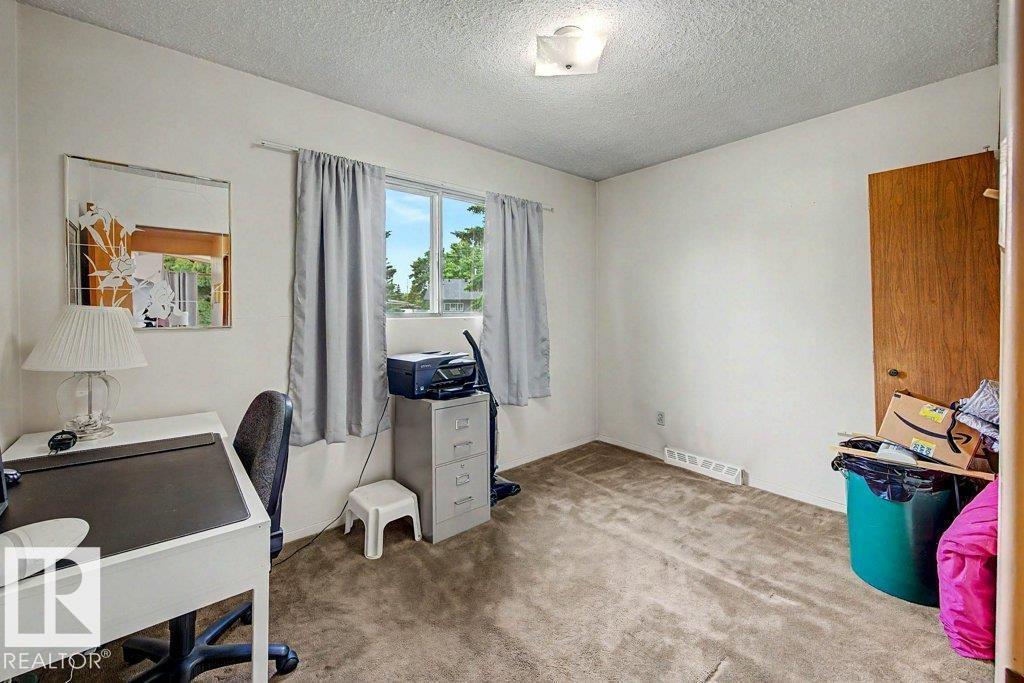 10247 63A ST NW - 22