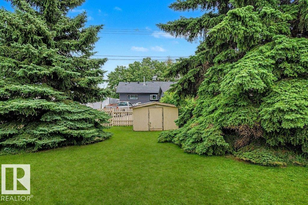 10247 63A ST NW - Image 39