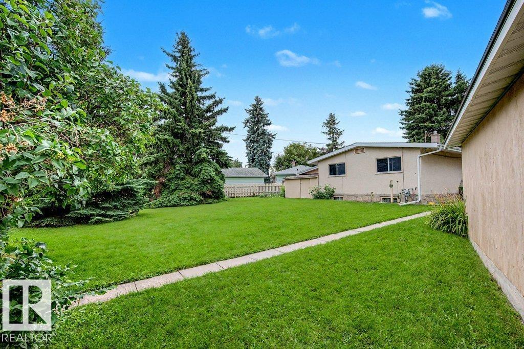 10247 63A ST NW - Image 45