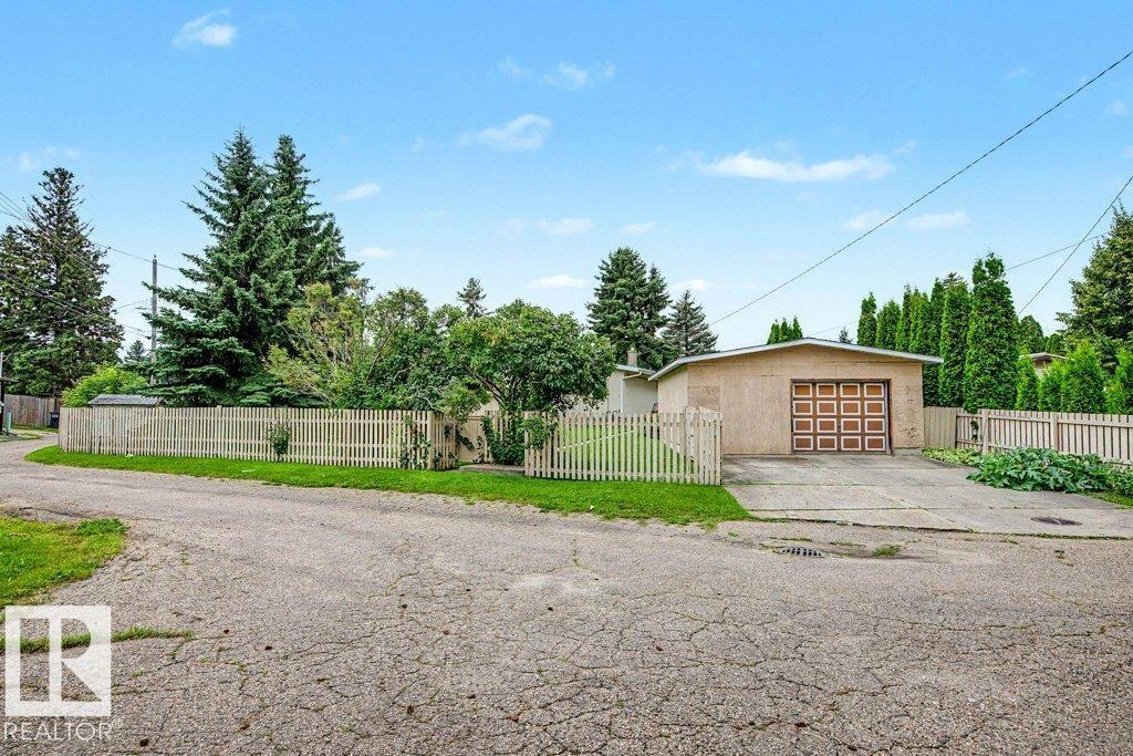 10247 63A ST NW - Image 47