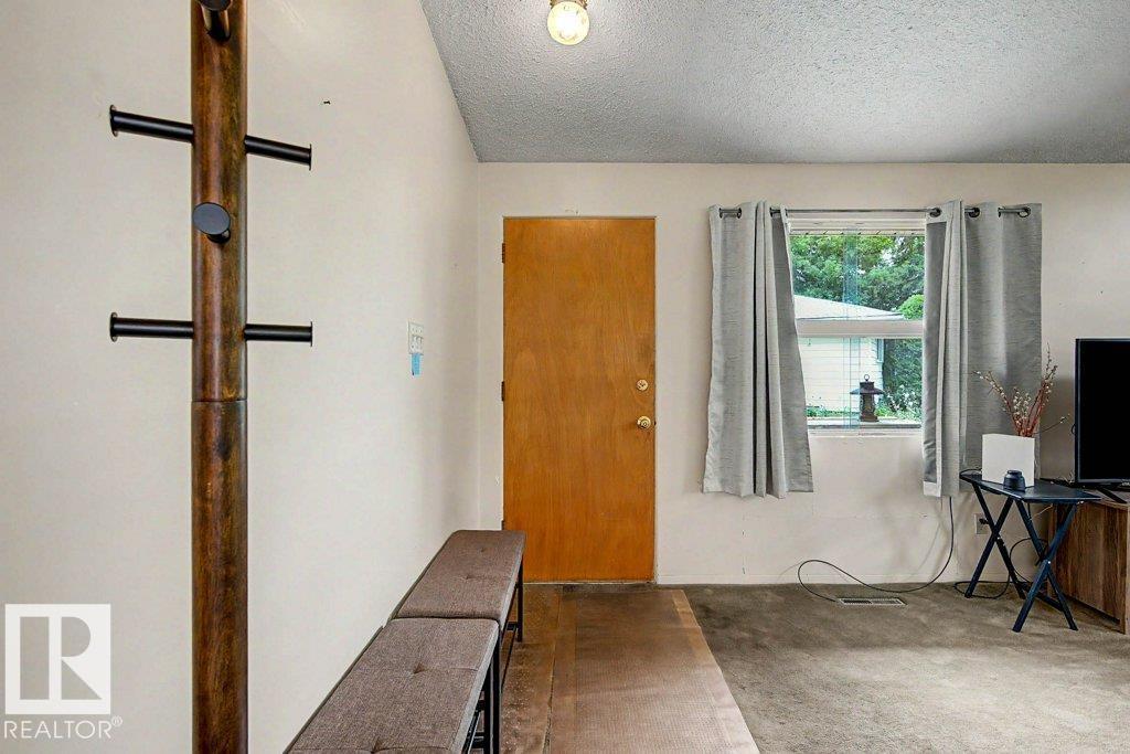 10247 63A ST NW - Image 5