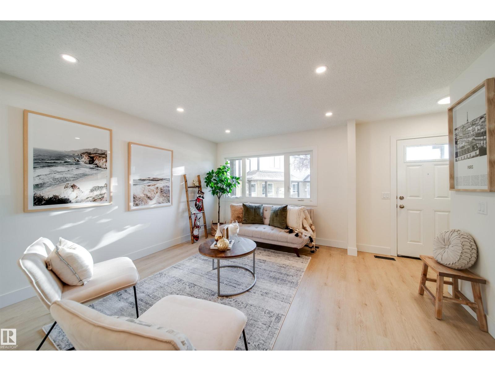 #18 14511 52 ST NW - 5