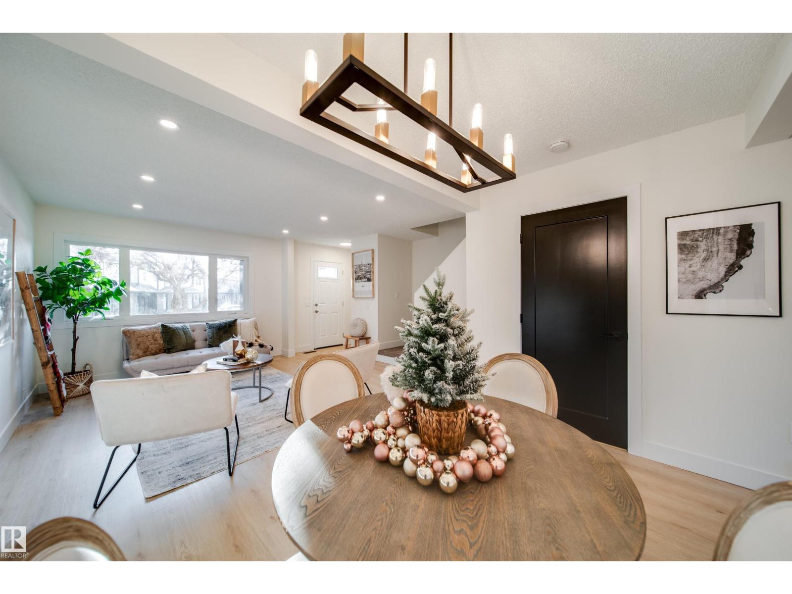 #18 14511 52 ST NW - 7