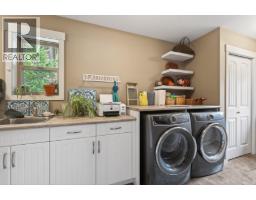 1487 Rosewood Drive, West Kelowna, BC V1Z4B5 Photo 25