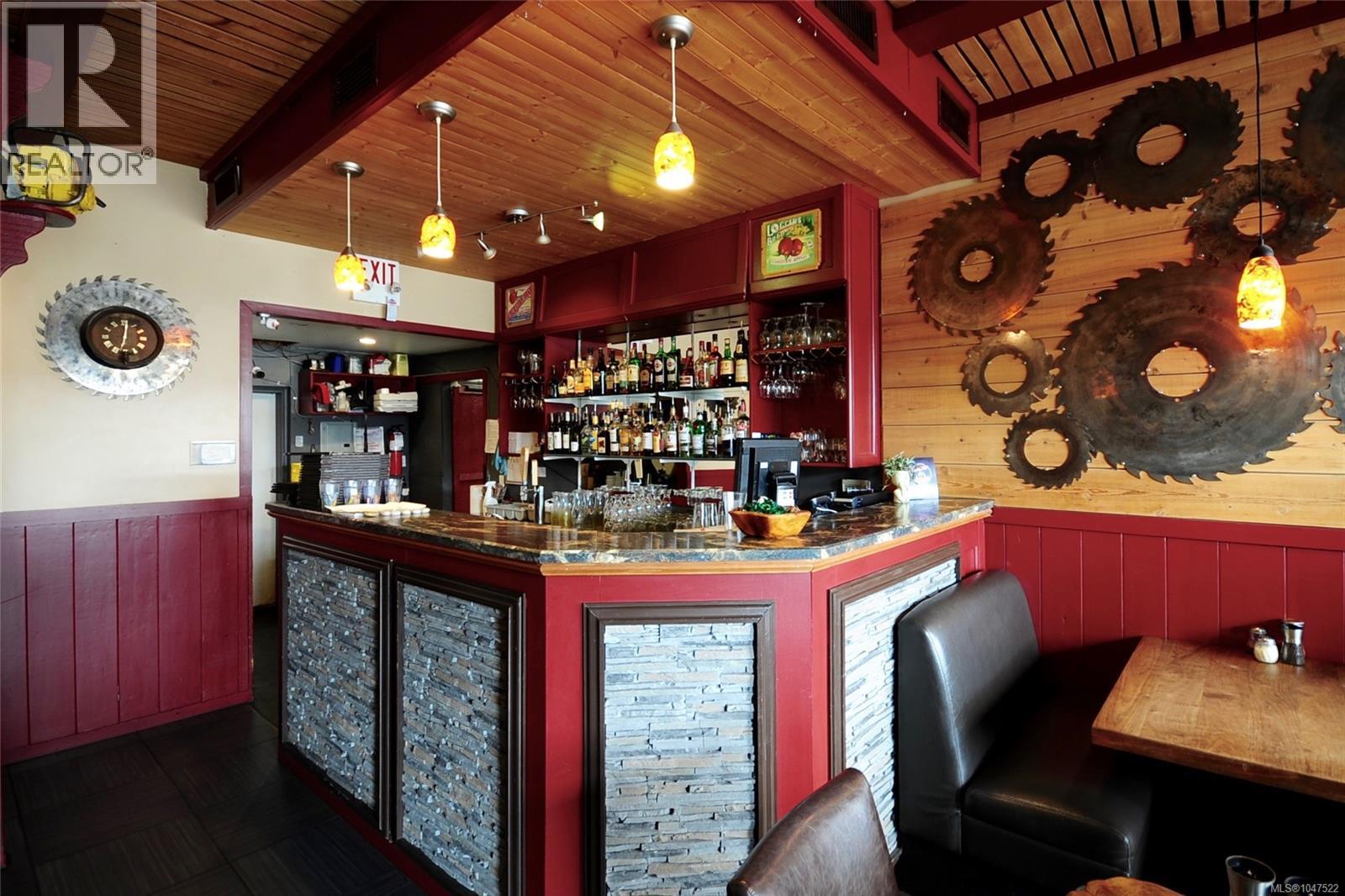 7 1636 Peninsula Rd, Ucluelet