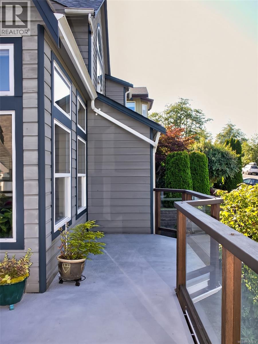 607 Pfeiffer Cres, Tofino