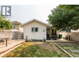 14 Heritage Road W - photo 26