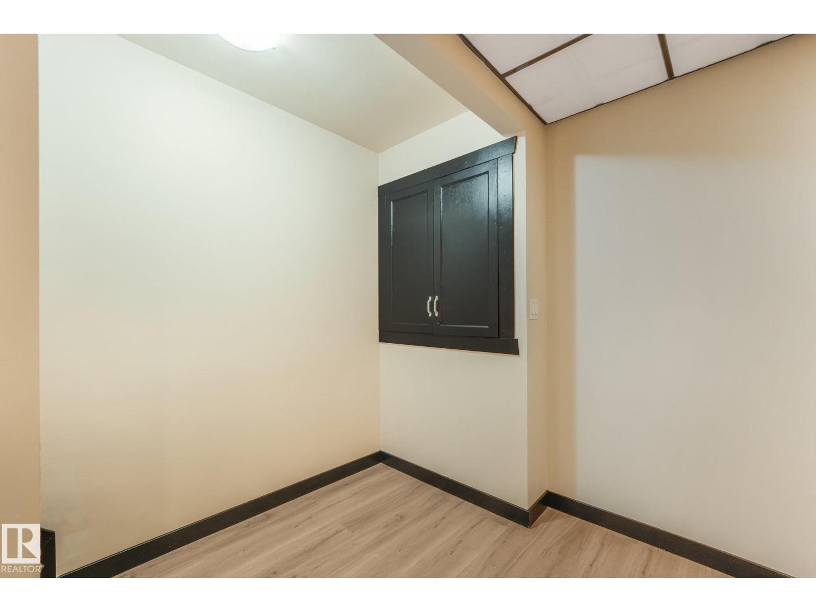 16523 89 ST NW - Image 46