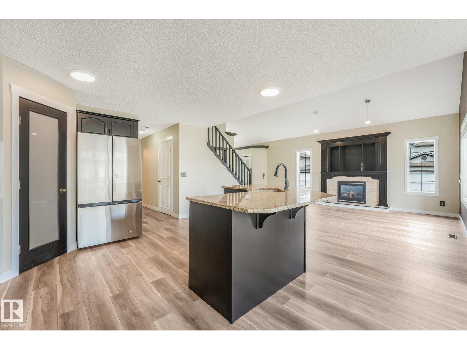 16523 89 ST NW - Image 13