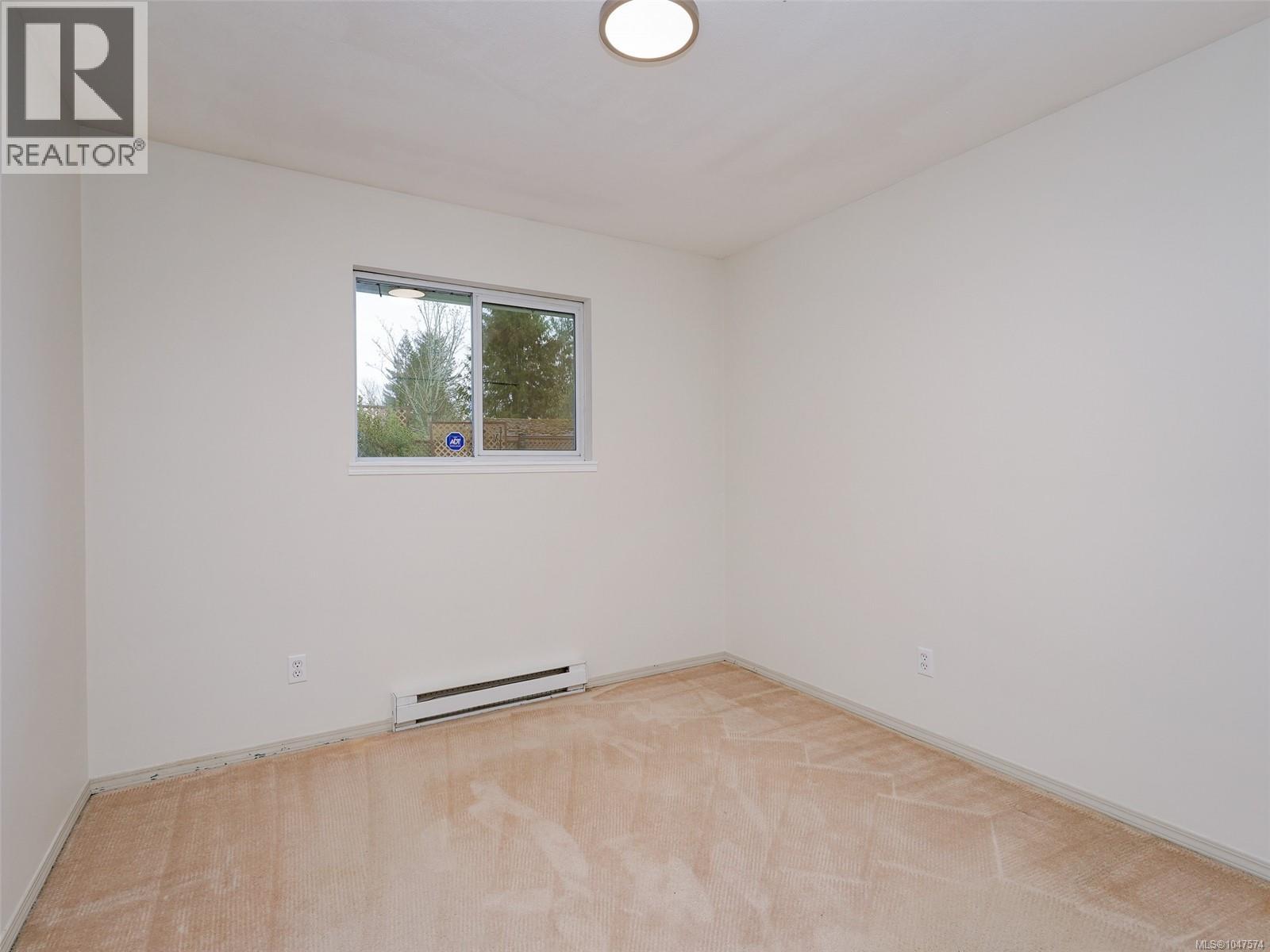 2011 Govenlock Pl - Image 21