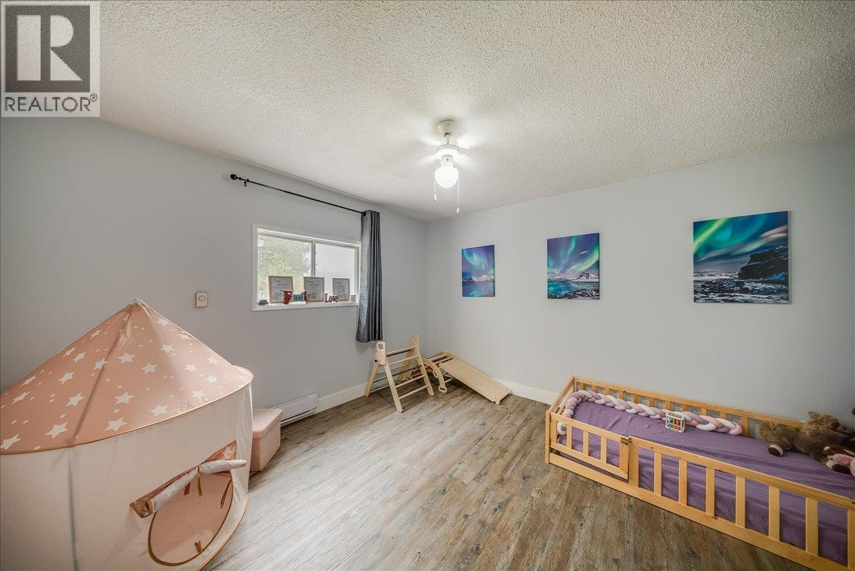 814 16TH Avenue - 21