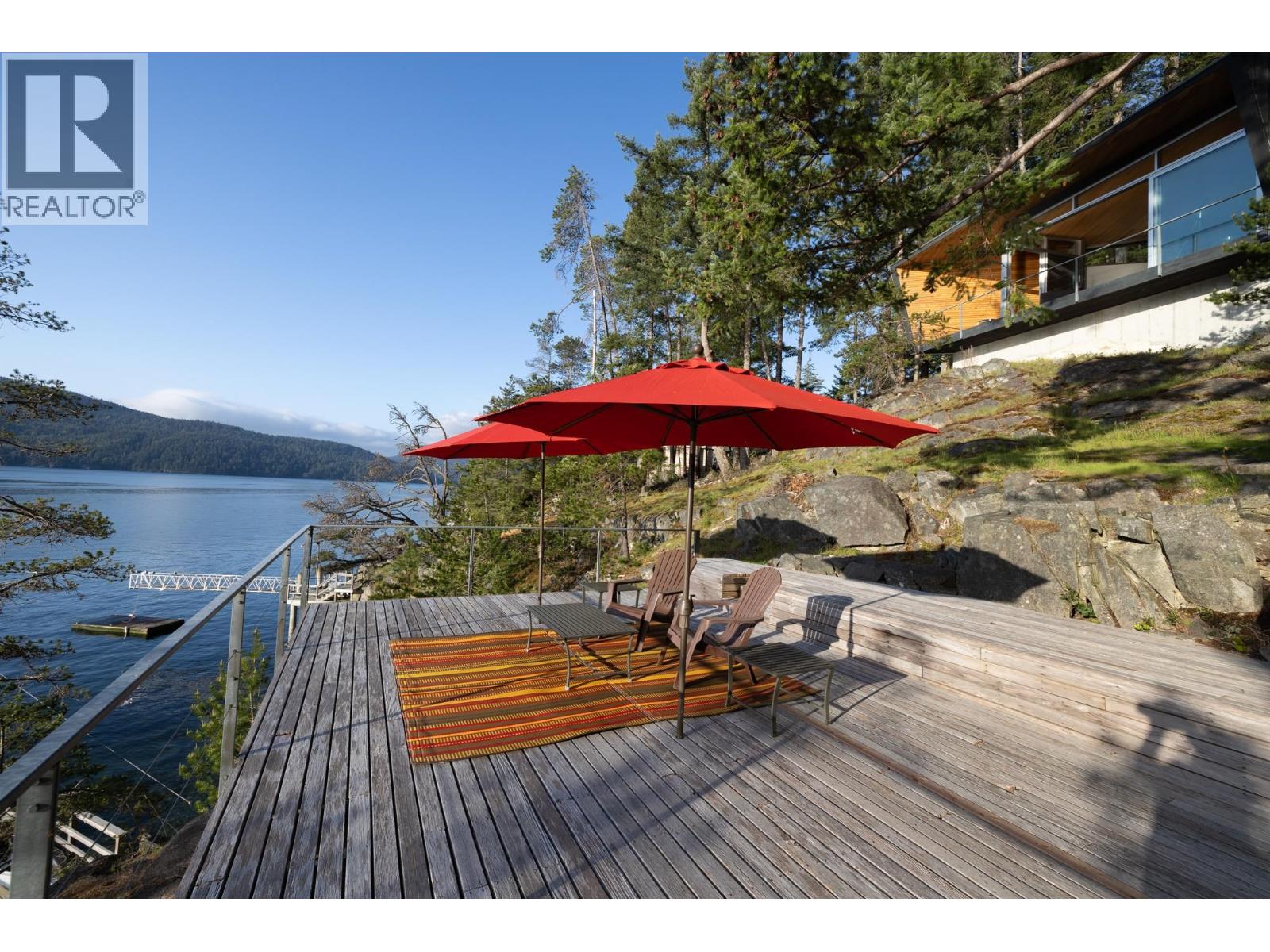 671 BOWEN VIEW ROAD, Gambier Island
