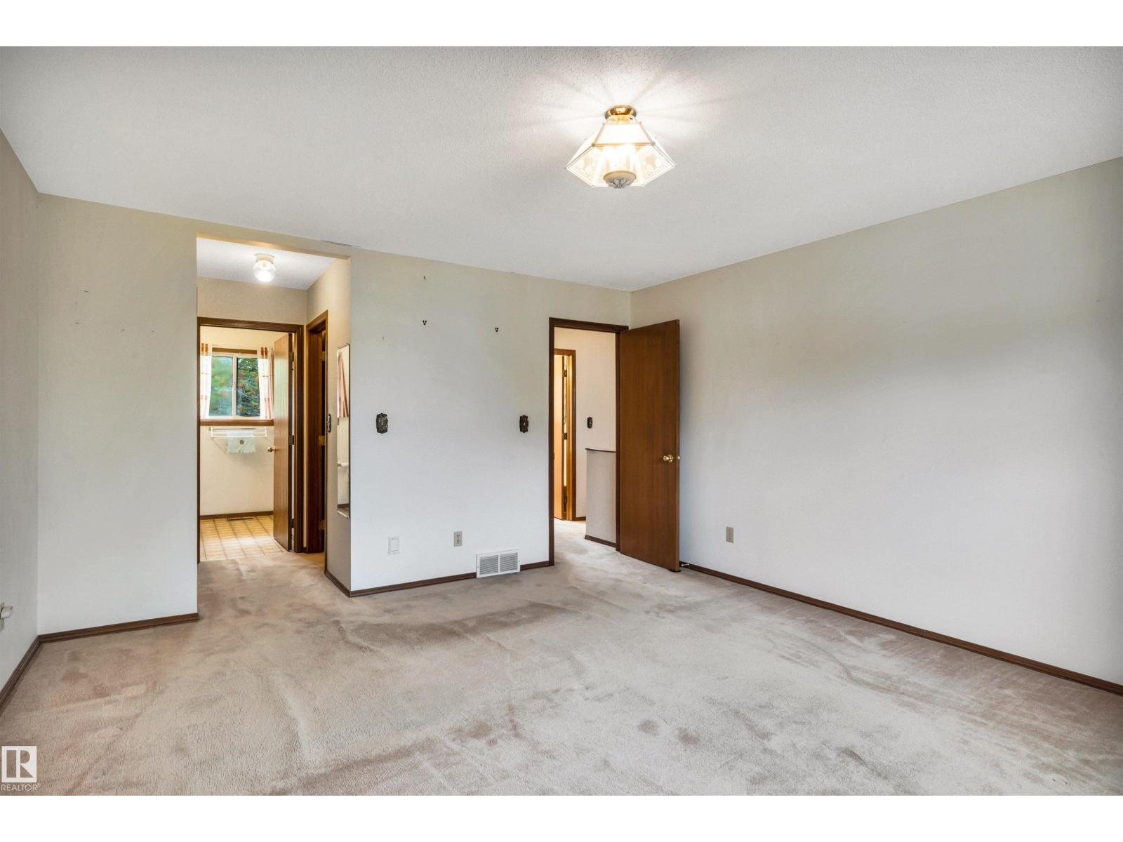 6208 187B ST NW - Image 27