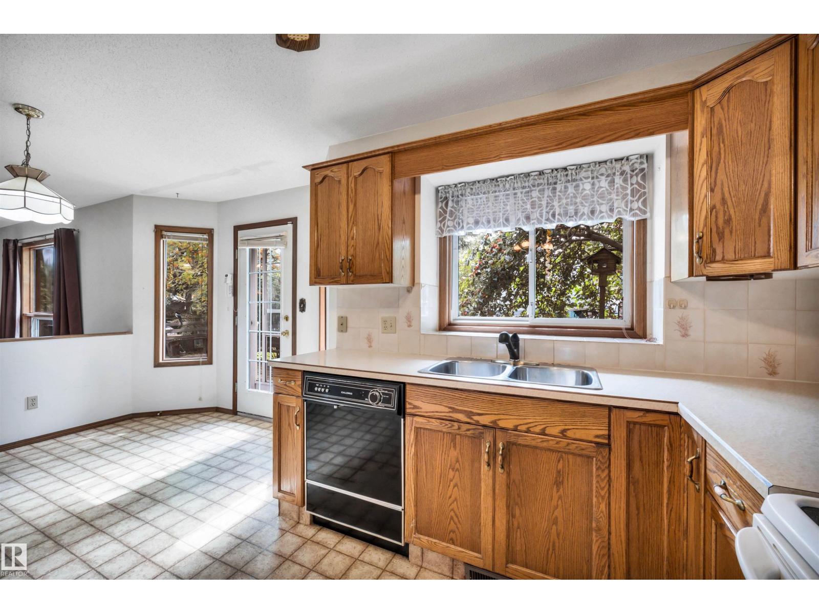 6208 187B ST NW - Image 17
