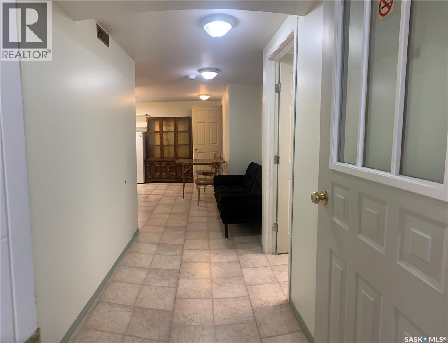 202-206 Elizabeth AVENUE - 44