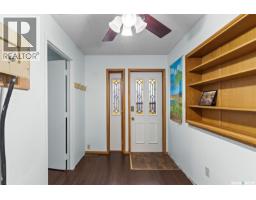 Bedroom - 202-206 Elizabeth Avenue, Manitou Beach, SK S0K4T1 Photo 6