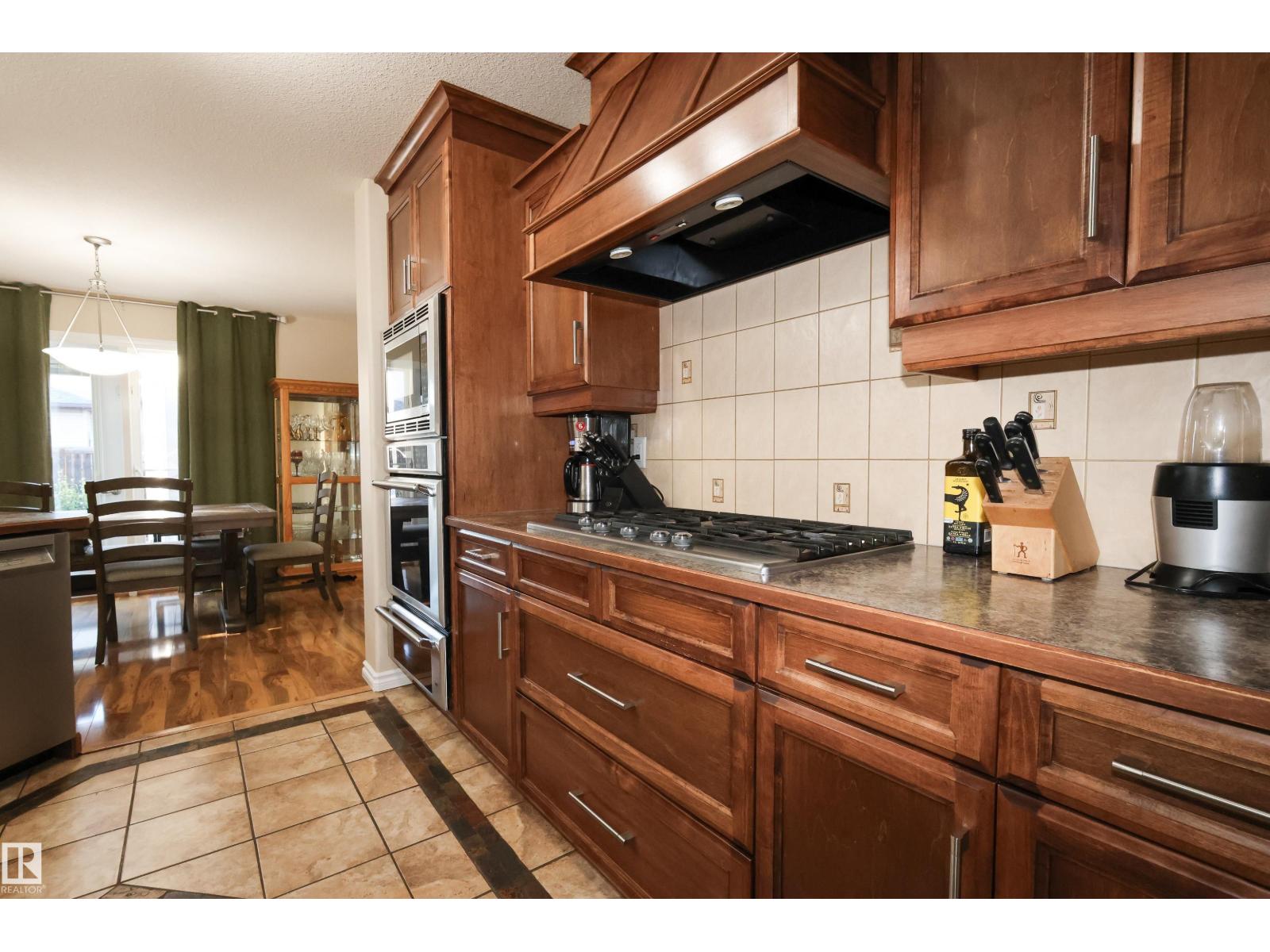 9606 82 AV - Image 11