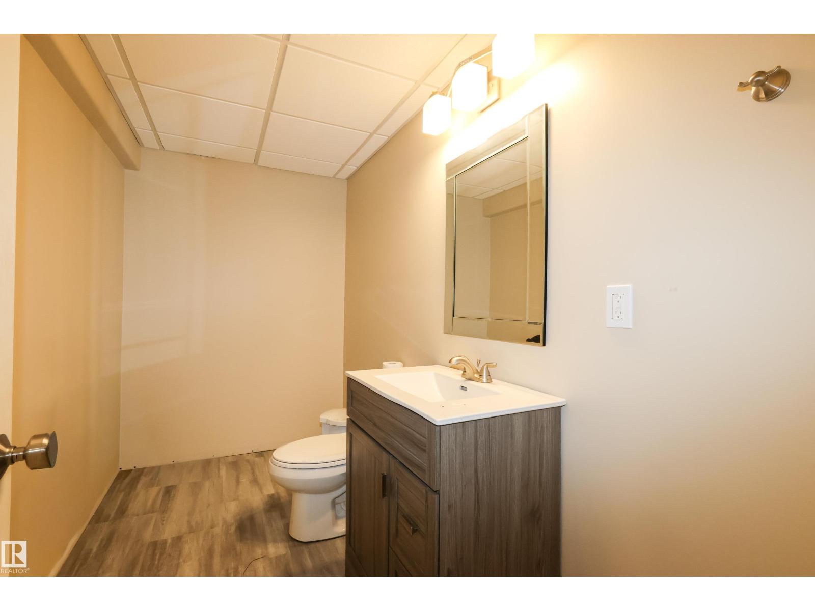 9606 82 AV - Image 25