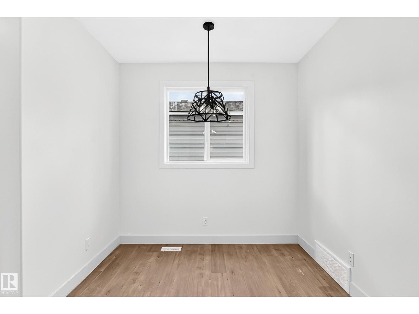 12411 86 ST NW - 14