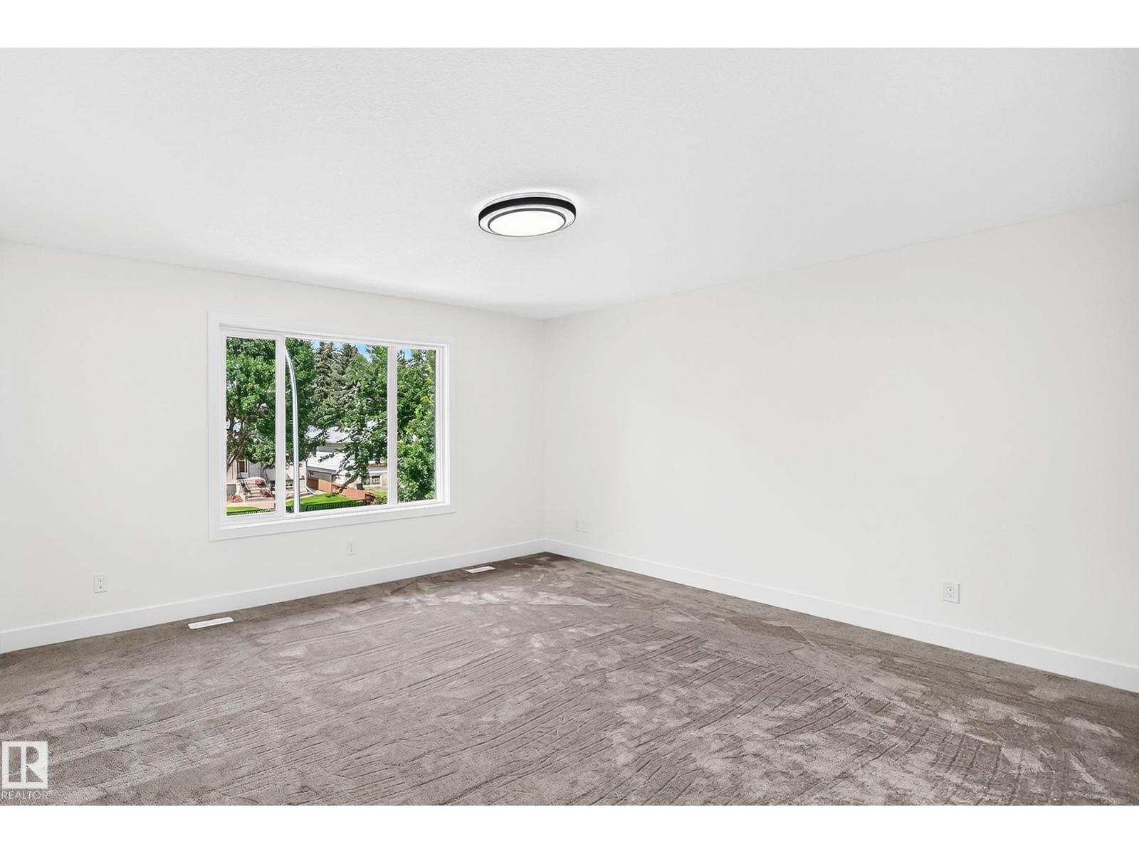 12411 86 ST NW - 26