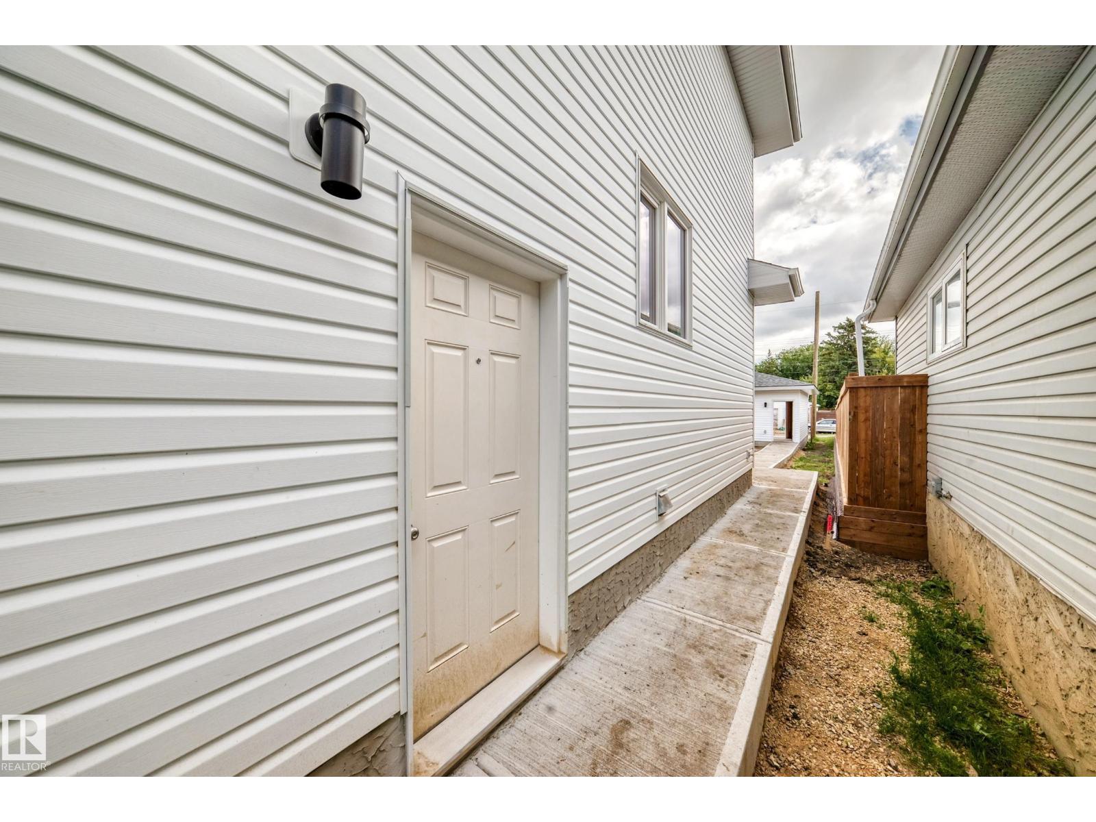 12411 86 ST NW - Image 60