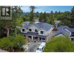Living room/Dining room - B 3942 Telegraph Bay Rd, Saanich, BC V8N4H7 Photo 13
