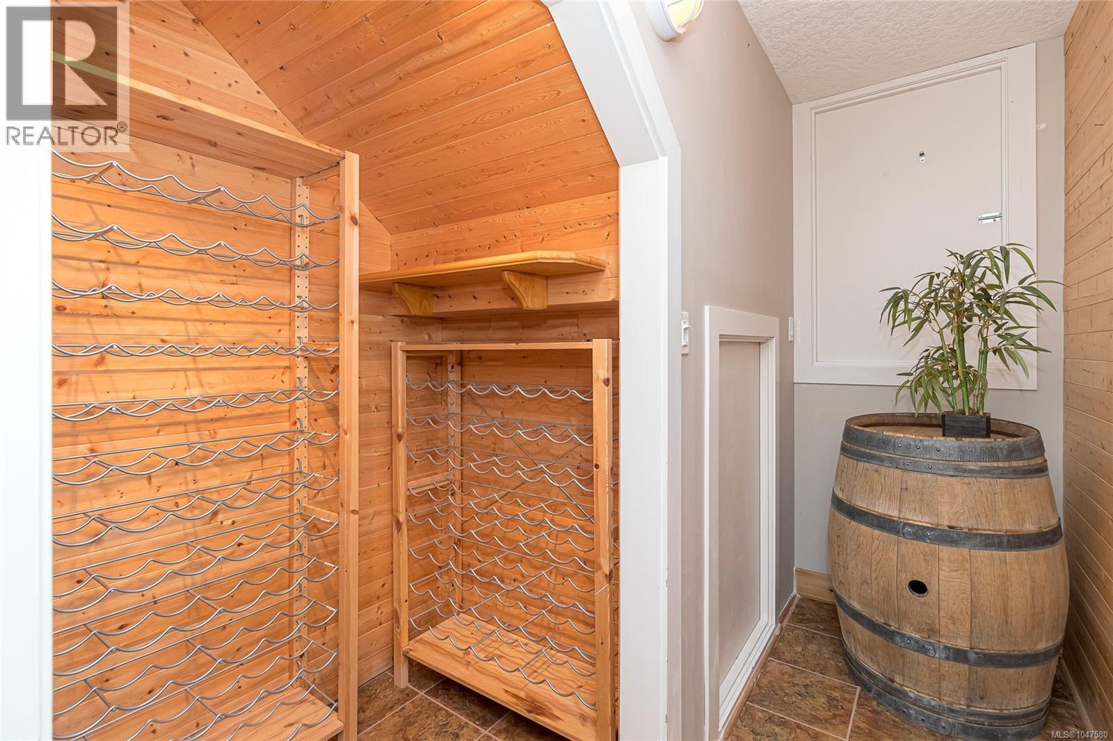  951 Seamist Rise, Saanich